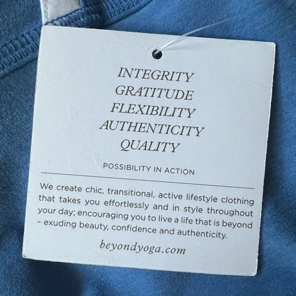 Beyond Yoga Kids Blue Leggings with White Accents - Picture 4 of 4